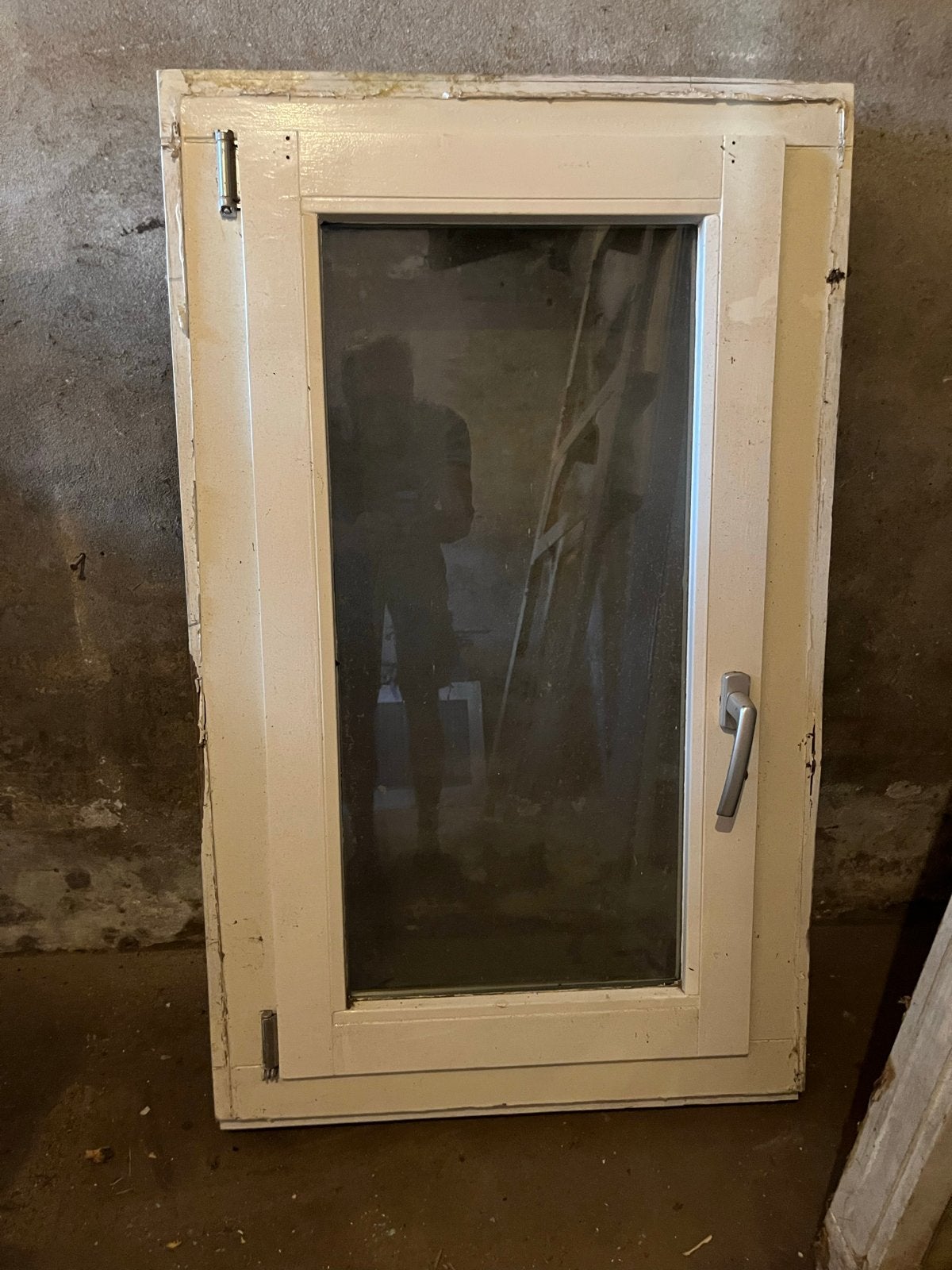 Hardhouten kozijn met glas 71x115cm, Doe-het-zelf en Verbouw, Kozijnen en Schuifpuien, Ophalen, Gebruikt