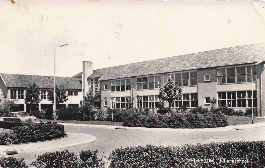 703-452-025 Hillegom Julianaschool, Verzamelen, Ansichtkaarten | Nederland, Zuid-Holland, Voor 1920, Verzenden