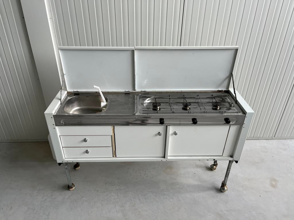 Bermkeuken, voortentkeuken, Ophalen, Gebruikt