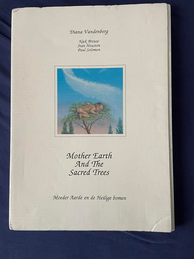 Moeder Aarde en de Heilige Bomen - Diana Vandenberg, Boeken, Ophalen of Verzenden