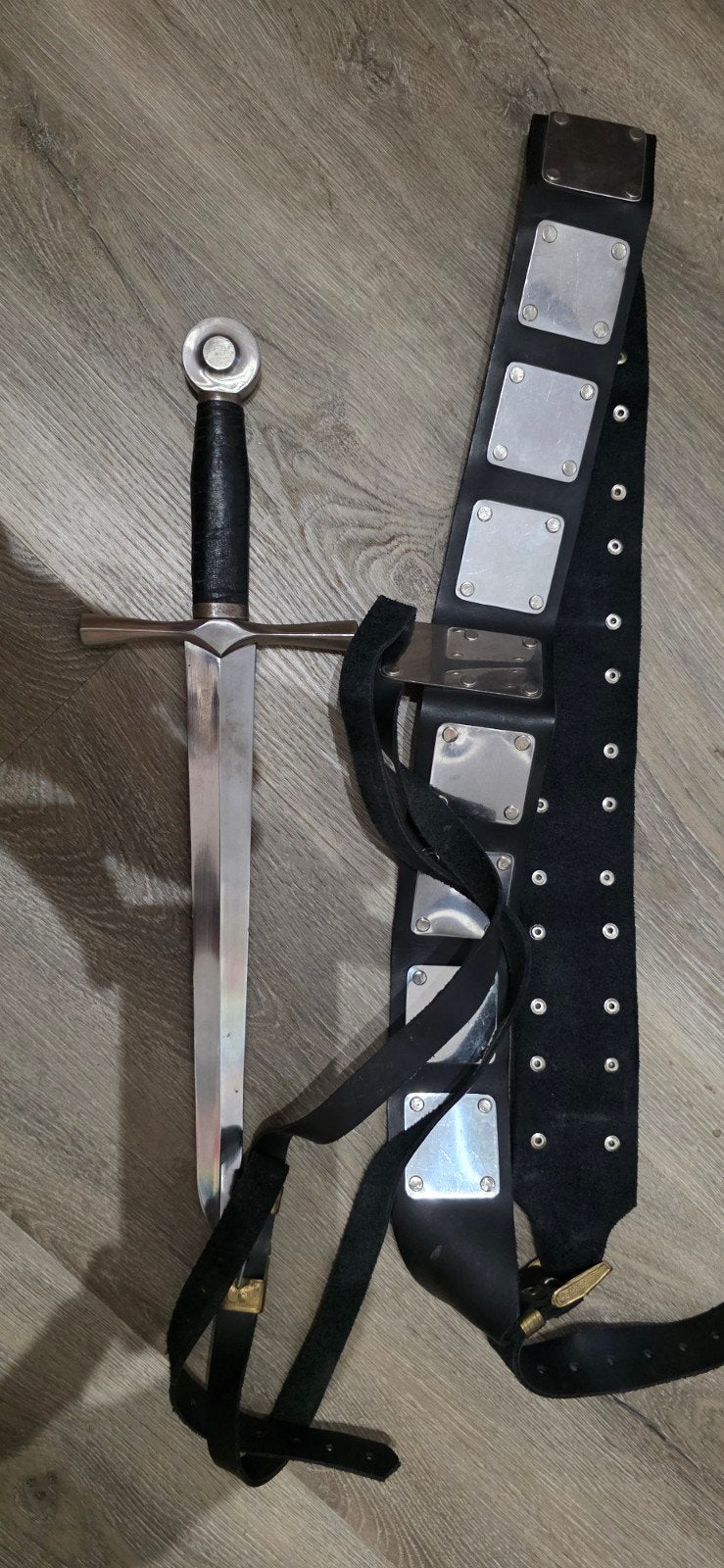 Middeleeuws dagger met riem, Ophalen of Verzenden, Zo goed als nieuw