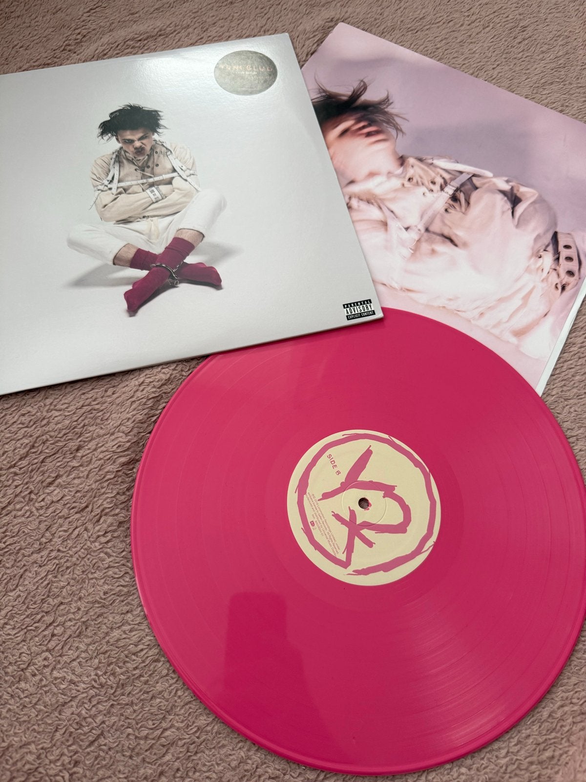 Yungblud - 21st Century Liability - Roze Vinyl LP, LP, Rock, Gebruikt, Colored vinyl