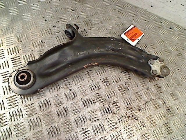 Draagarm Links Voor Renault Kangoo Express (FW) 2014, Gebruikt, Renault Deutschland AG, Dialog.deutschland@renault.de, Peter-Huppertz-Straße 5, Köln 51063, , Duitsland