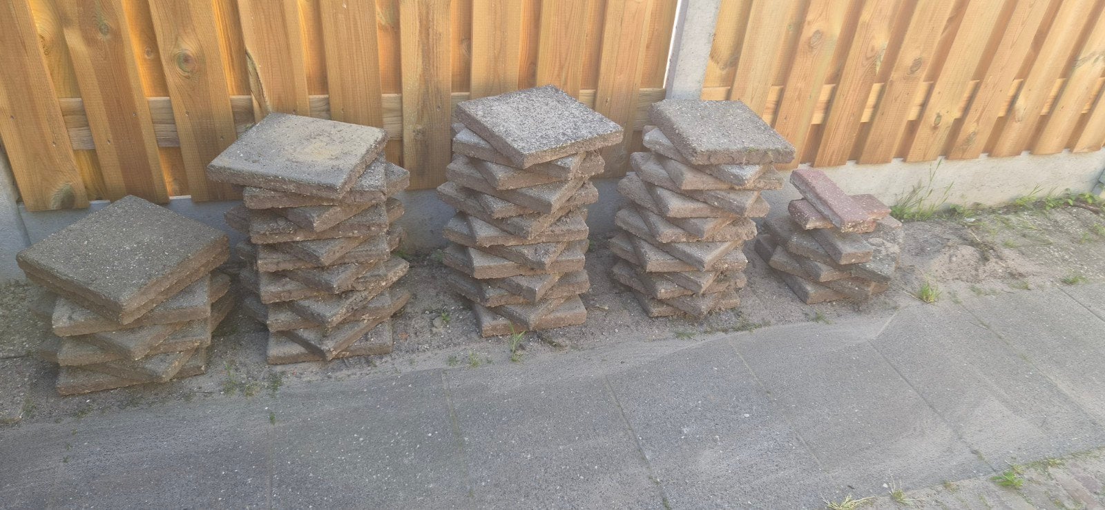 30x30 gebruikte betontegels, Tuin en Terras, Grind, Keien en Split, Ophalen, Gebruikt, Grijs