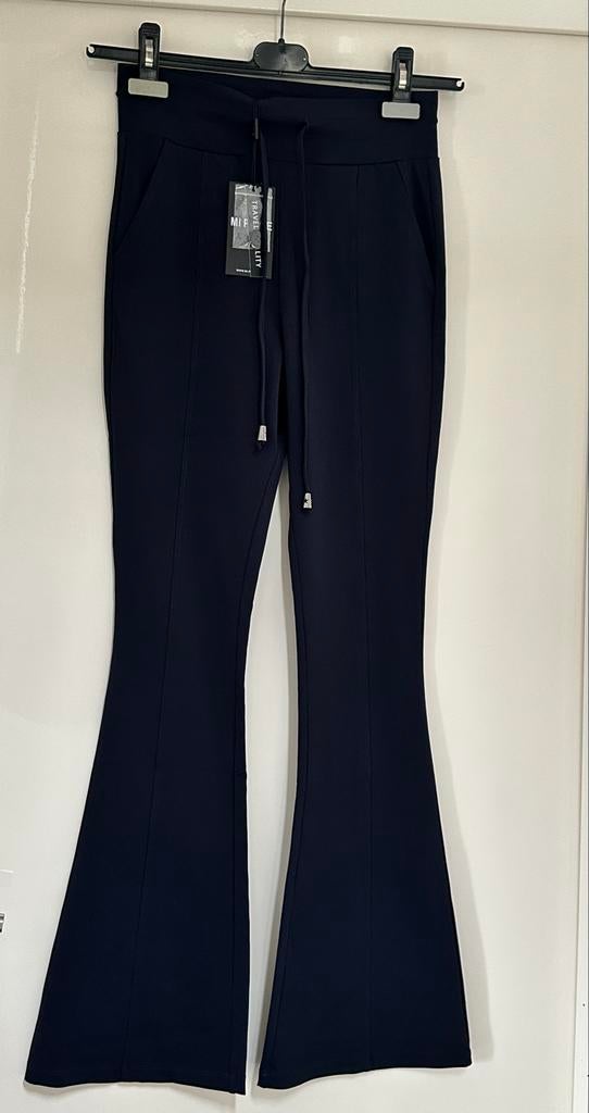 Mi Piace travel broek donkerblauw - darkbeu  maat XS, Kleding | Dames, Blauw, Nieuw, Ophalen of Verzenden, Maat 34 (XS) of kleiner