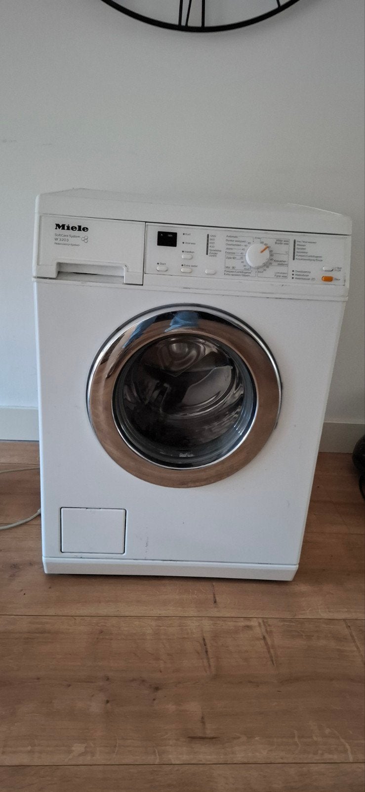 Miele W 3203 SoftCare System Wasmachine, Ophalen, Gebruikt, Voorlader, 85 tot 90 cm