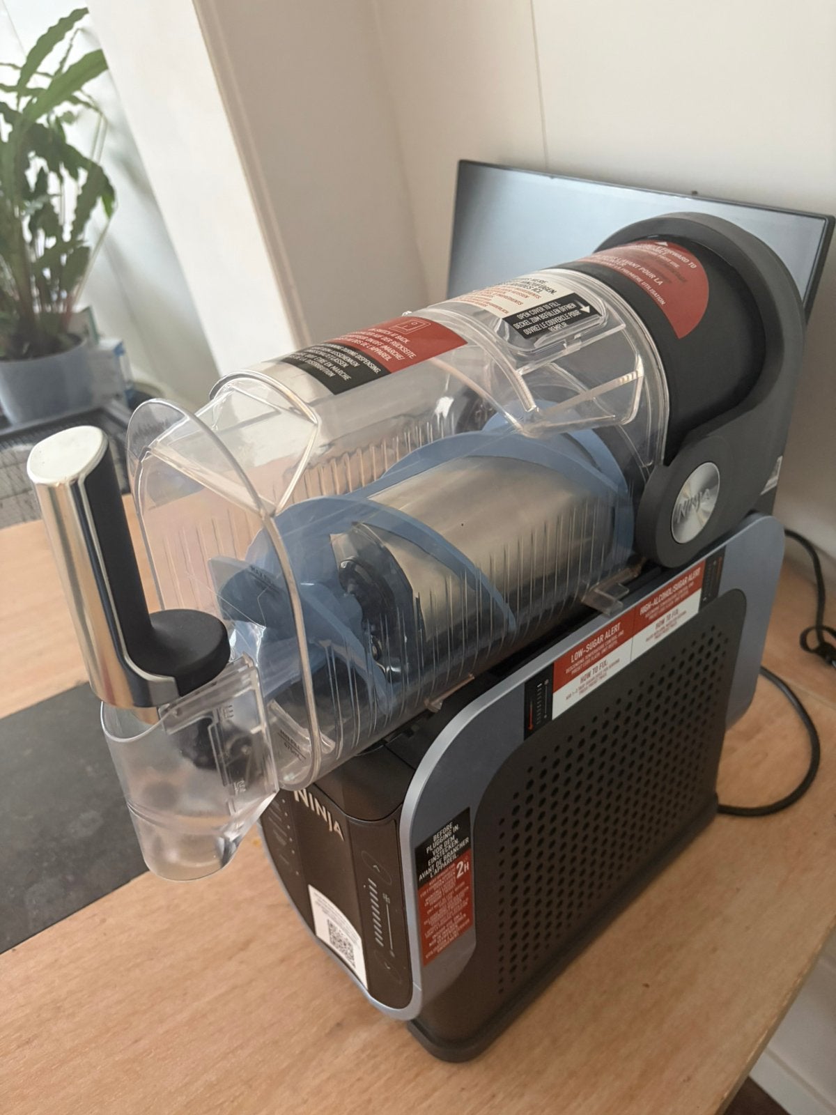 NINJA SLuSHi, 4 liter of meer, Ophalen, Zo goed als nieuw, 3 snelheden of meer