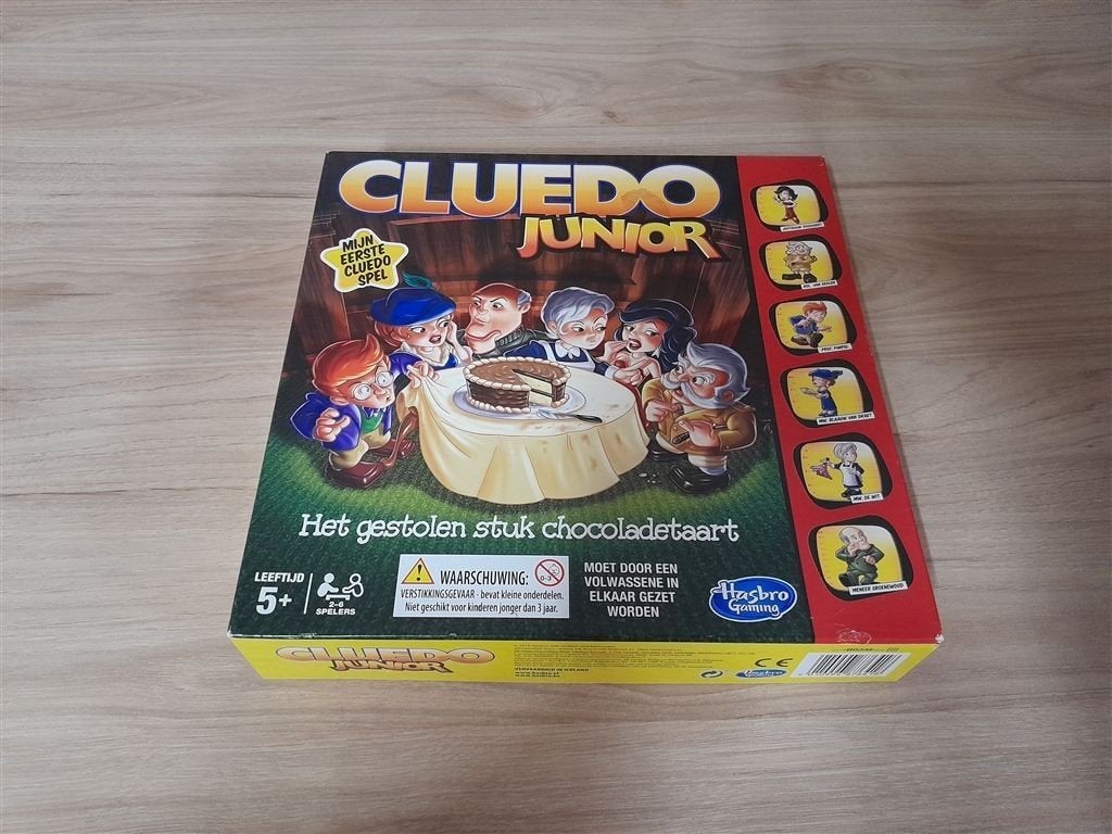 Cluedo junior het gestolen stuk chocoladetaart - s3013, Verzenden, Zo goed als nieuw