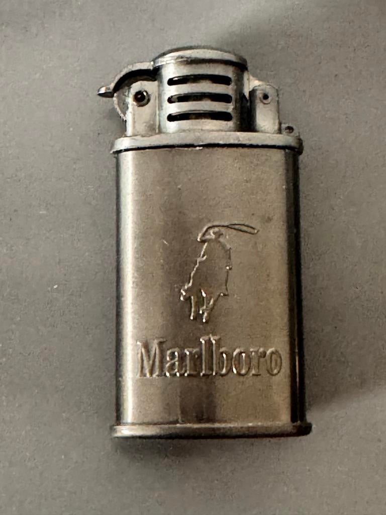 Marlboro Vintage aansteker, benzineaansteker, Ophalen of Verzenden, Gebruikt, Aansteker