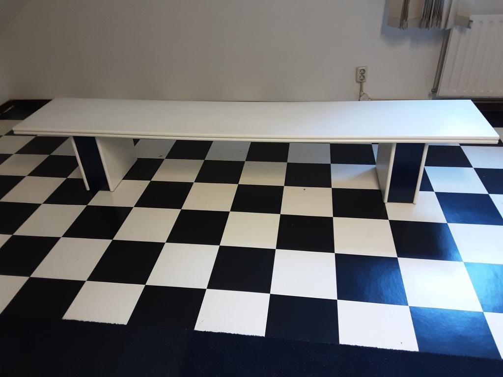 Witte bank, ideaal als etalagetafel of decoratie, Huis en Inrichting, Tafels | Eettafels, Ophalen, Gebruikt, 200 cm of meer, 50 tot 100 cm