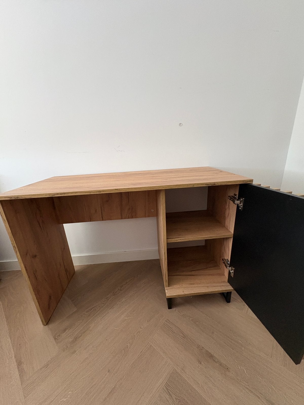 Bureau, Ophalen, Gebruikt, 110 cm, Bruin