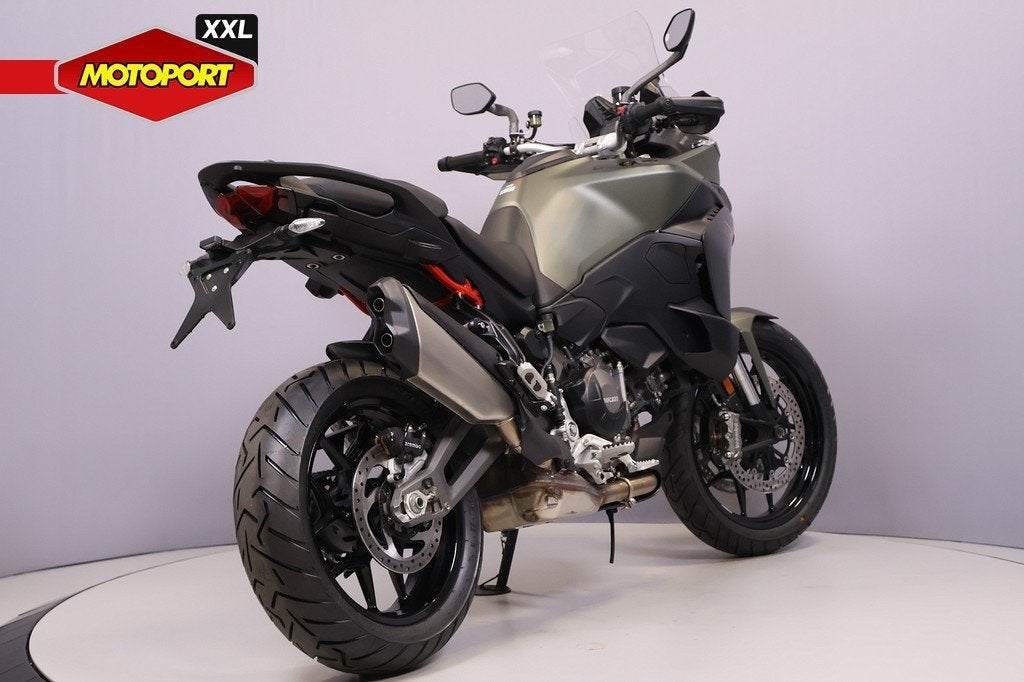 Ducati MULTISTRADA V2 S (bj 2026), Ducati North Europe B.V., Bedrijf, Toermotor, Maanweg 174
2516 AB  Den Haag, NL