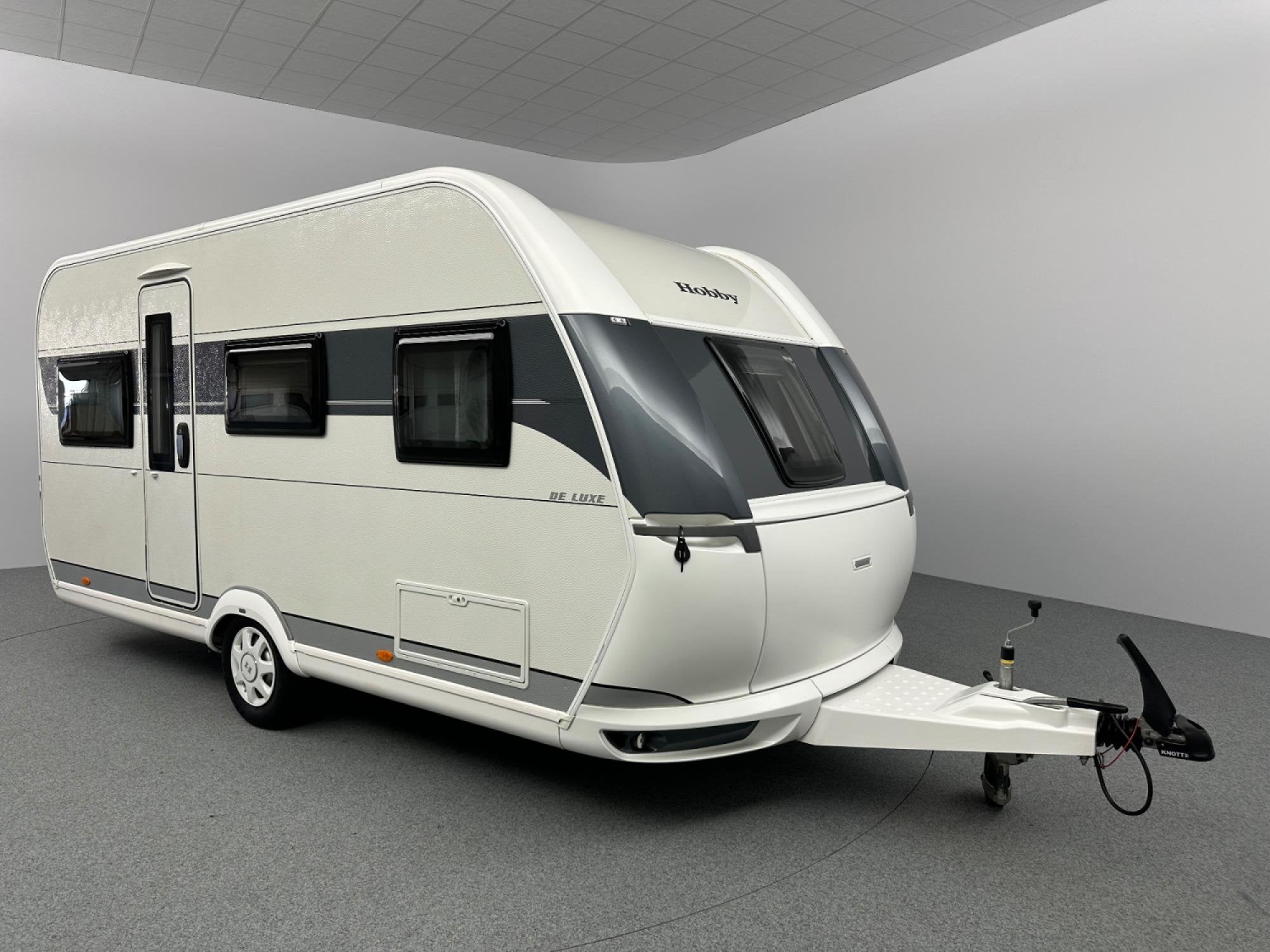 Hobby De Luxe 455 UF Mover Voortent, Vast bed, Hordeur, Rondzit, Hobby