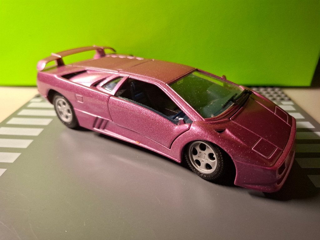 Maisto - Lamborghini Diablo 30 [paars] 1/24, Ophalen of Verzenden, Gebruikt, Auto, Maisto