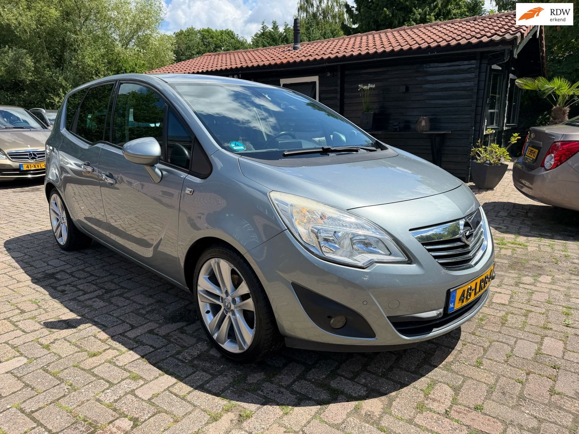 Opel Meriva 1.4 Turbo Cosmo Nieuwe APK 01-06-2027, Voorwielaandrijving, Euro 5, Gebruikt, 680 kg