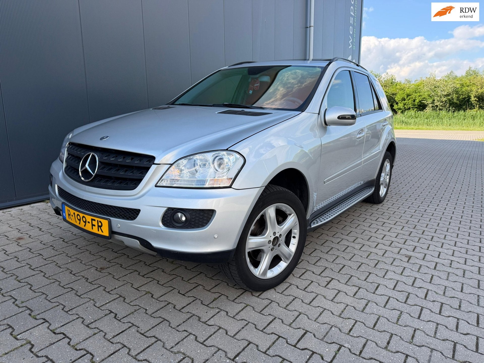 Mercedes-Benz M-klasse 350, Auto's, Mercedes-Benz, Automaat, Gebruikt, Leder, Bedrijf