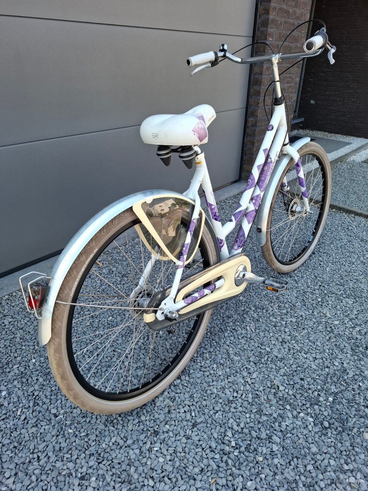 Damesfiets 28 inch Giant Shimano 3 versnellingen, Ophalen, Zo goed als nieuw, Aluminium