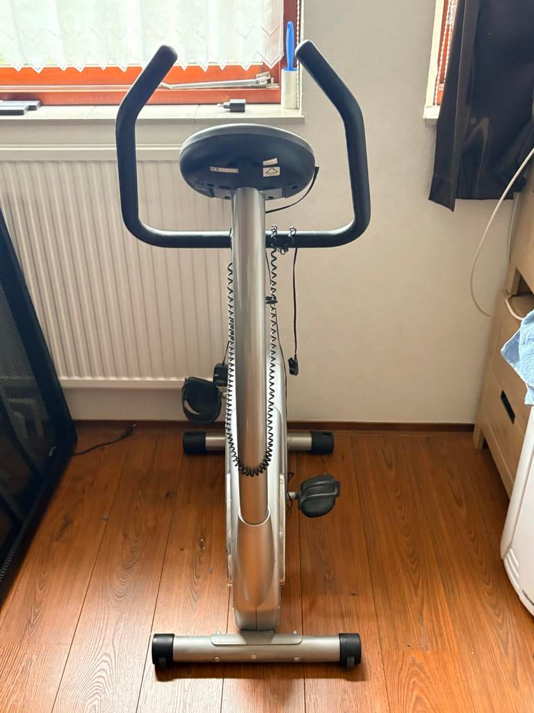 Buffalo Portland II Hometrainer - Zo goed als nieuw, Sport en Fitness, Fitnessapparatuur, Ophalen, Zo goed als nieuw, Metaal, Benen