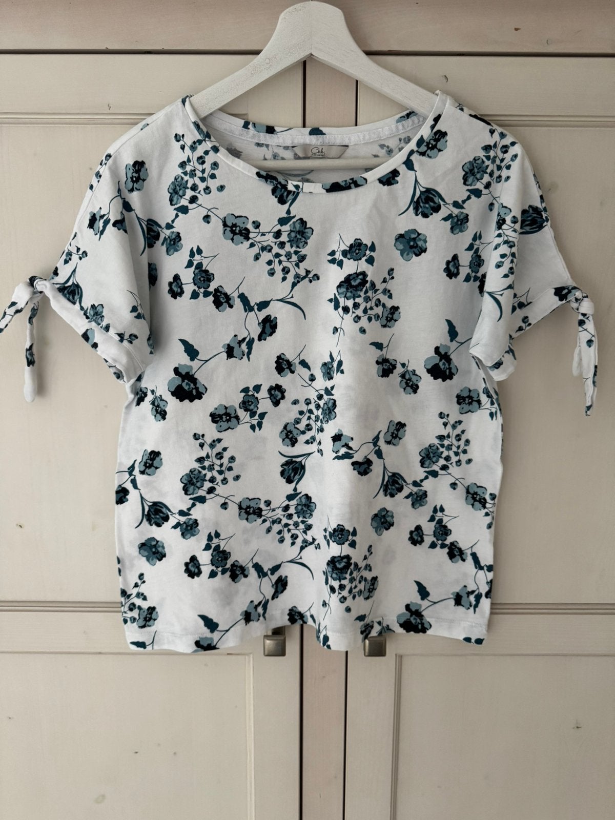 Dames t-shirt met bloemmotief Clockhouse maat  L, Kleding | Dames, Ophalen of Verzenden, Zo goed als nieuw, Wit, Korte mouw