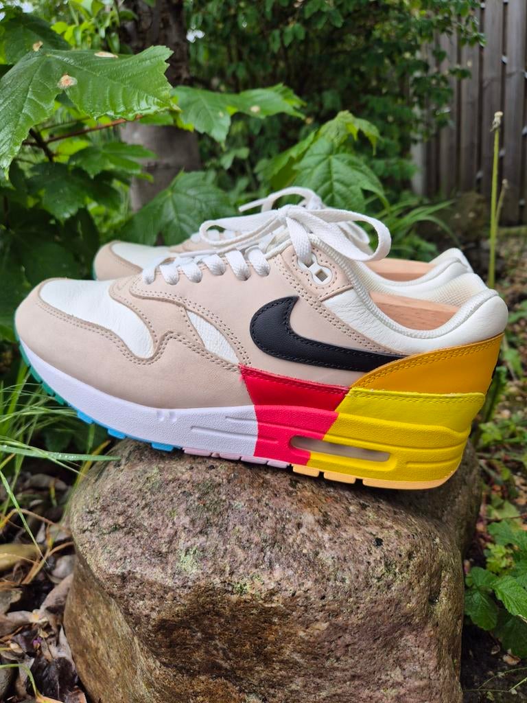 Nike air max 1 Multi Color 40,5, Kleding | Dames, Schoenen, Beige, Nike, Ophalen of Verzenden, Sneakers of Gympen