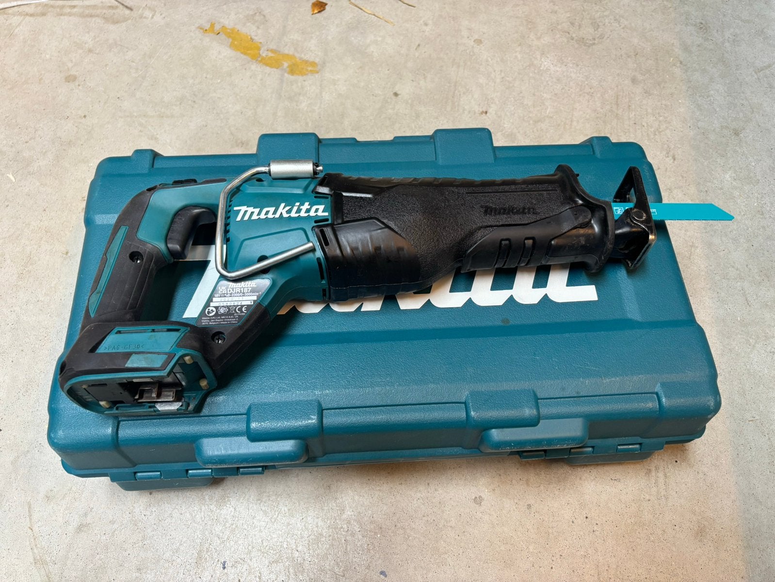 Foto 4 van Makita DJR187ZK 18v reciprozaag in koffer