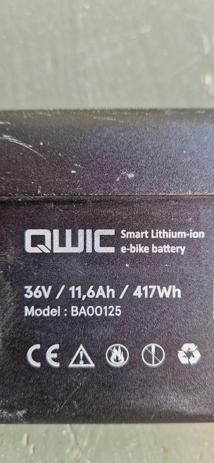 QWIC Fiets Accu 36V 11.6Ah (BA00125) - Laadt niet op, Ophalen of Verzenden, Gebruikt
