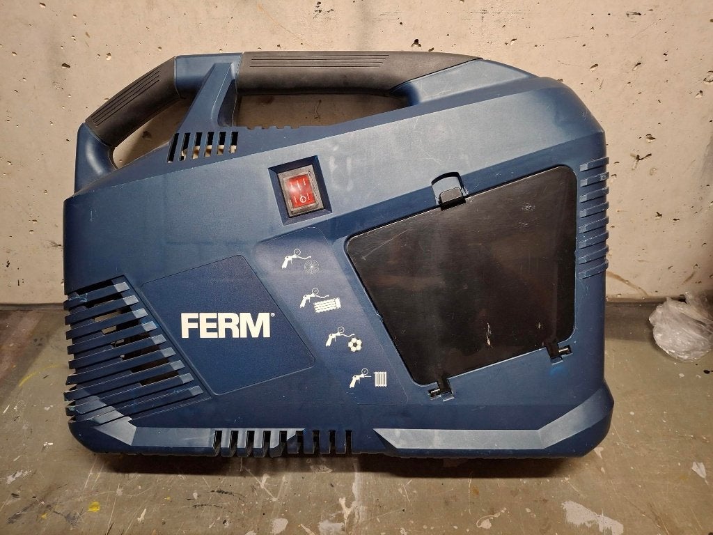 Portable compressor, Doe-het-zelf en Verbouw, Ophalen, Mobiel, 6 tot 10 bar, Zo goed als nieuw