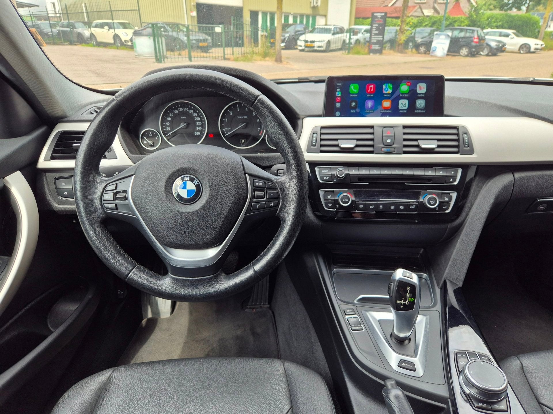 BMW 3-serie 330e High Executive Apple CarPlay Nbt Evo Naviga, Automaat, 1998 cc, Achterwielaandrijving, Gebruikt