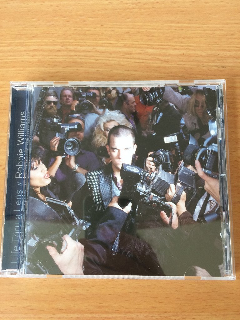 Cd Robbie Williams Life thru a lens, Ophalen of Verzenden, 1990 - 1999, Zo goed als nieuw