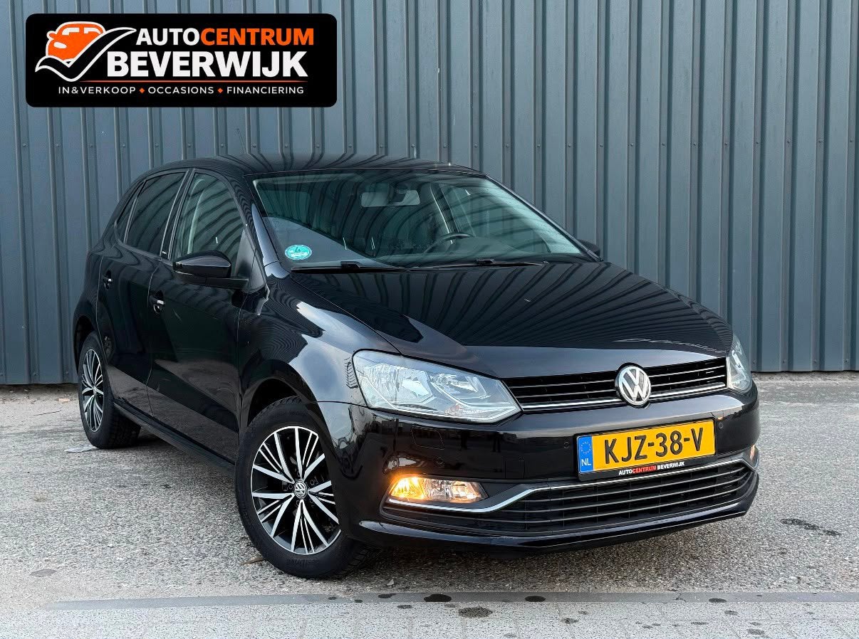 Volkswagen Polo 1.2 TSI Allstar 90pk 2016 Zwart Navi PDC, Stof, 4 cilinders, Zwart, Bedrijf