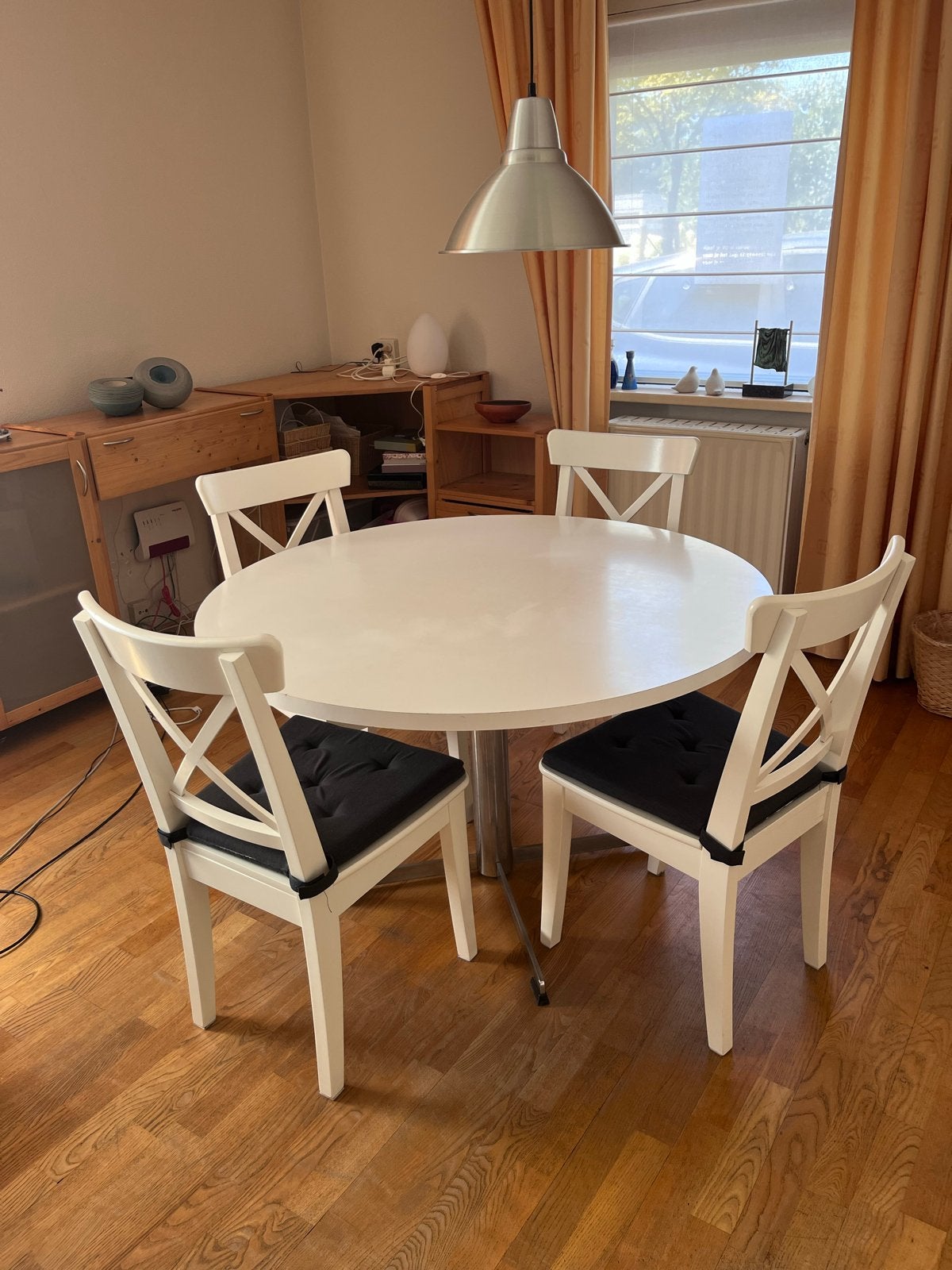 4 stoelen, IKEA ingolf, Huis en Inrichting, Tafels | Eettafels, Ophalen, Gebruikt, 100 tot 150 cm, Overige vormen