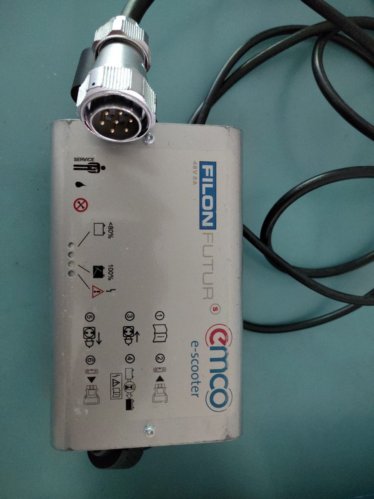 Filon Futur Emco E-scooter Oplader 48V 8A, Ophalen, Gebruikt, Overige typen, Overige merken