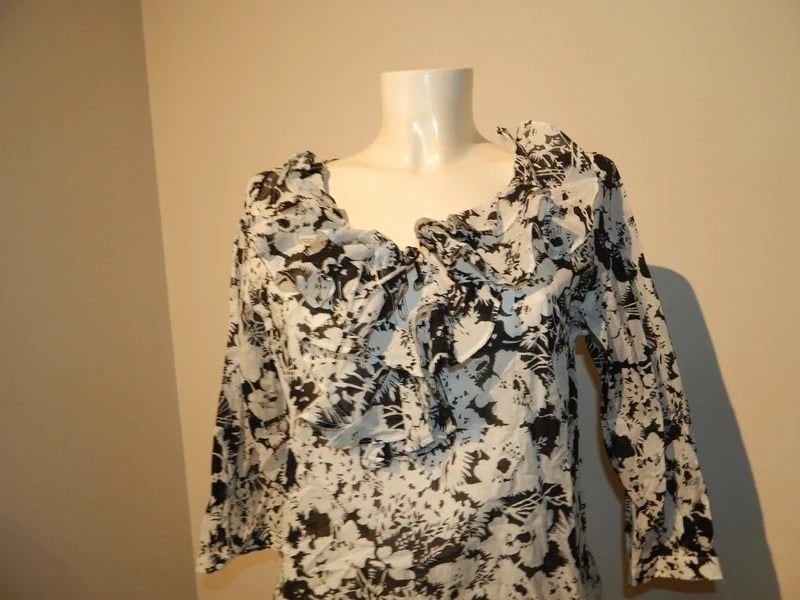 Ralph Lauren blouse top zwart wit ruffels halslijn mt L, Maat 42/44 (L), Zo goed als nieuw, Lange mouw, Ralph Lauren