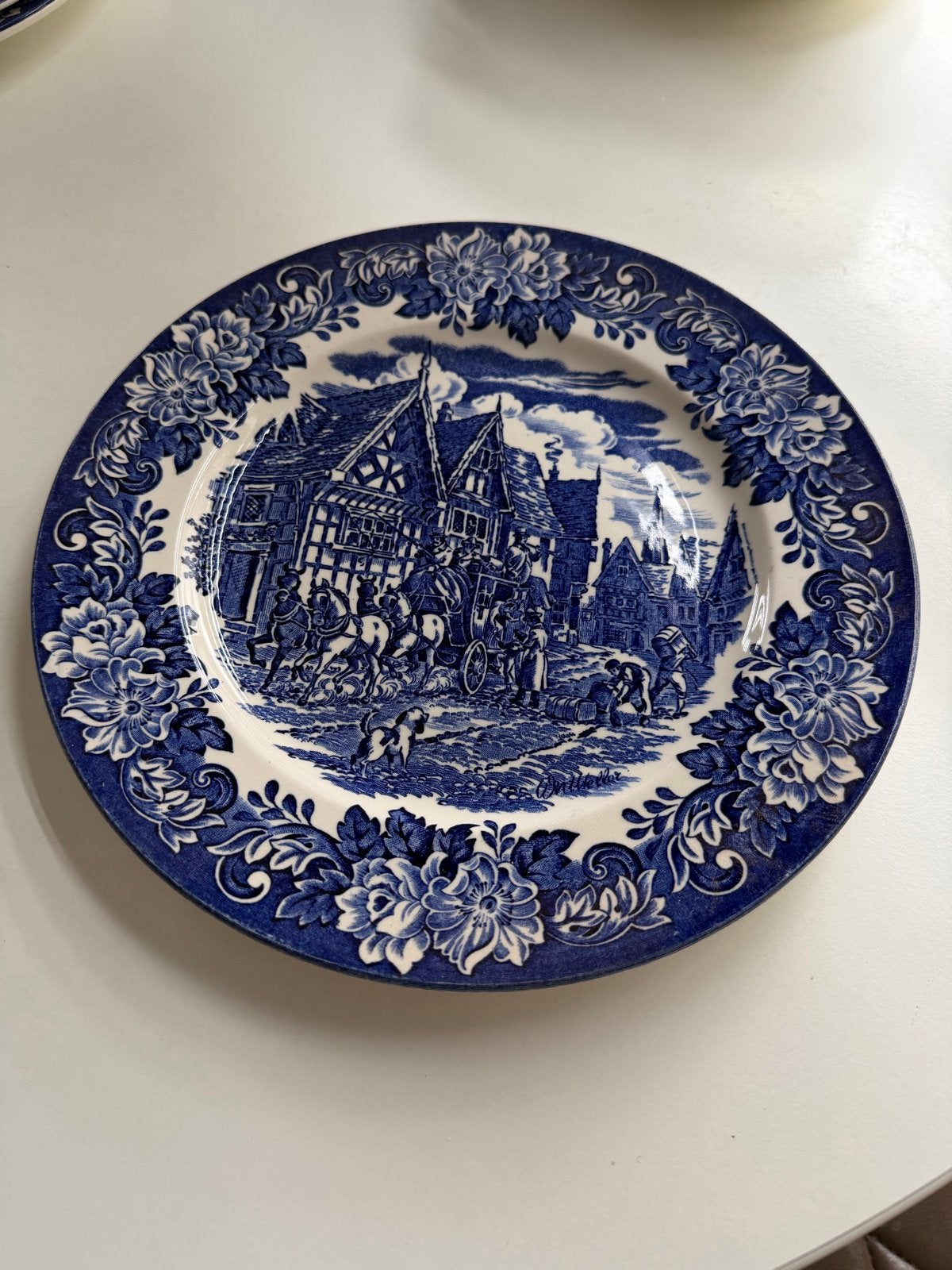 Vintage Staffordshire Ironstone bord - Blauw/Wit, Antiek en Kunst, Antiek | Servies los, Ophalen