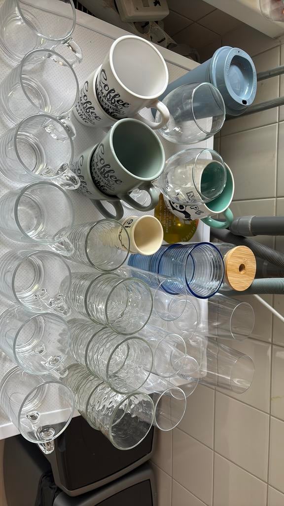 Veel glazen, Huis en Inrichting, Keuken | Servies, Ophalen, Glas of Glazen, Overige stijlen, Glas