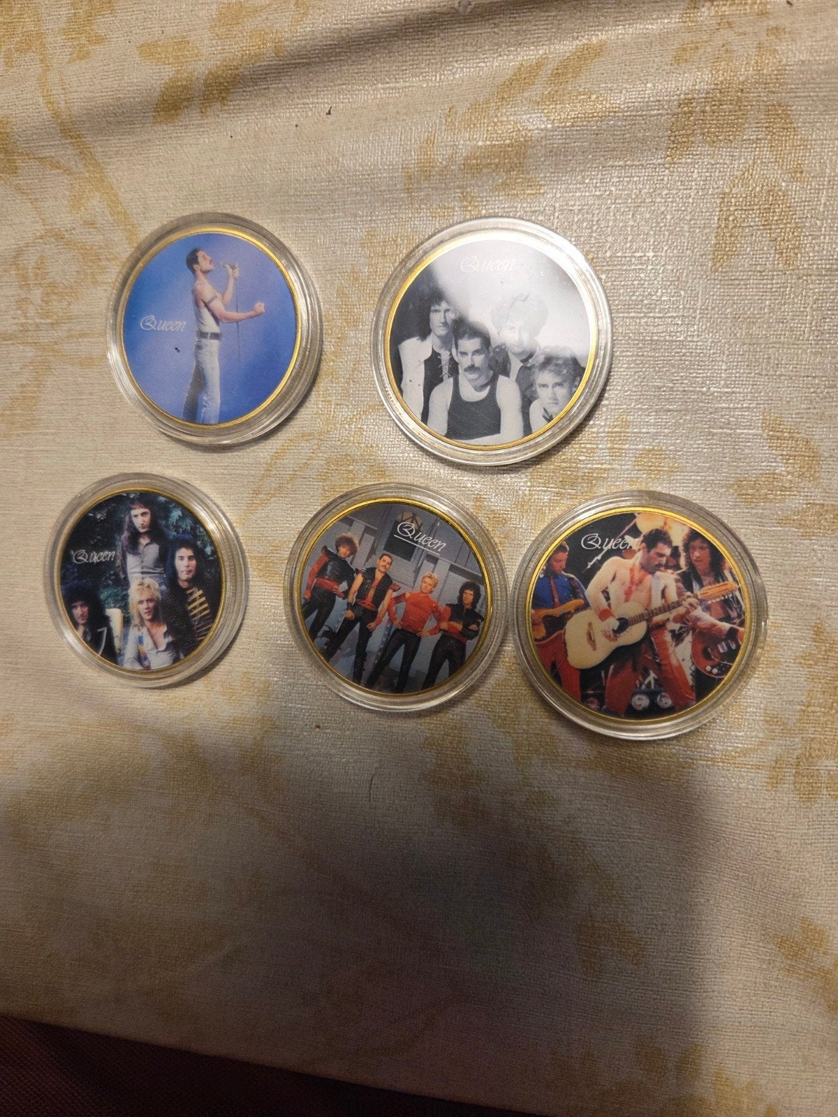 Queen verzameling munten/medailles - 5 stuks, Verzamelen, Ophalen of Verzenden, Gebruikt, Overige typen