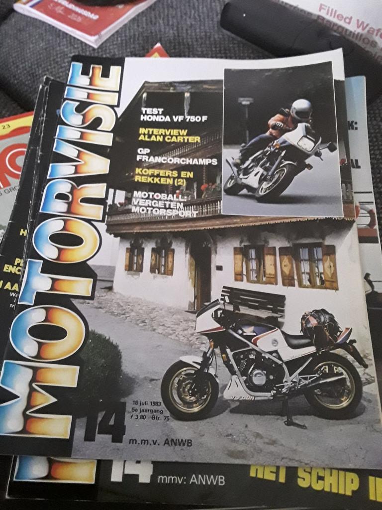 Motor visie tijdschrift jaar tal 1979 t/ 1983, Ophalen, Gelezen