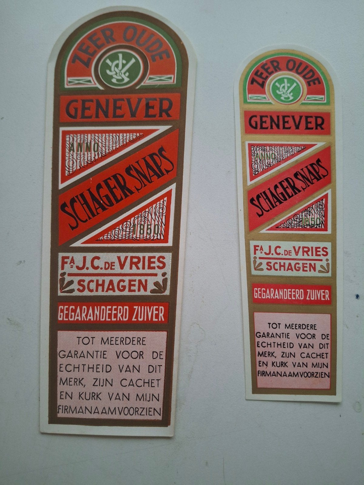 2 jenever etiketten De Vries Schagen, Verzamelen, Ophalen of Verzenden, Zo goed als nieuw, Overige typen