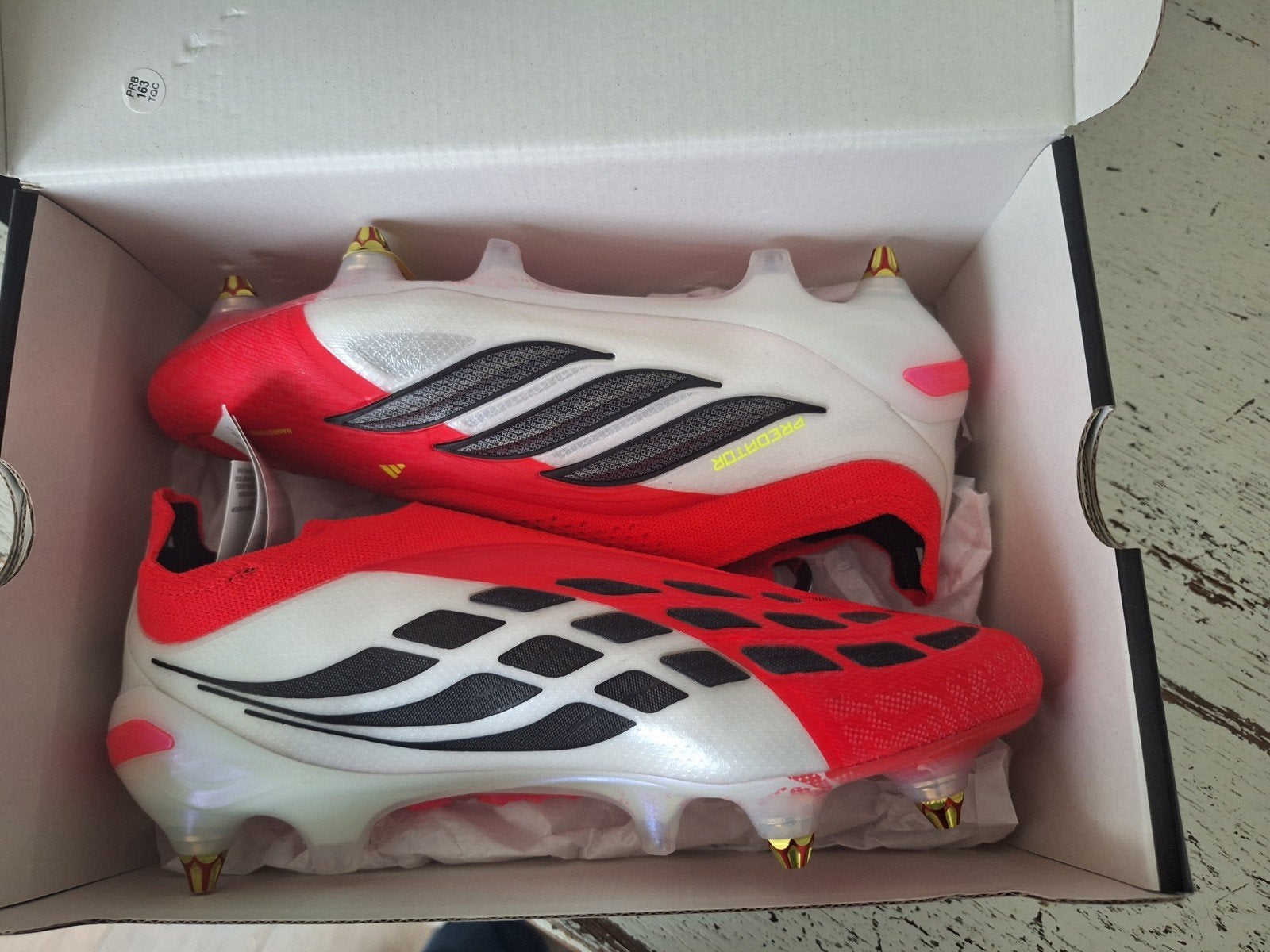 Adidas Predator LL Elite SG, maat 39 1/3 NIEUW!, Maat XS of kleiner, Schoenen, Nieuw, Ophalen of Verzenden