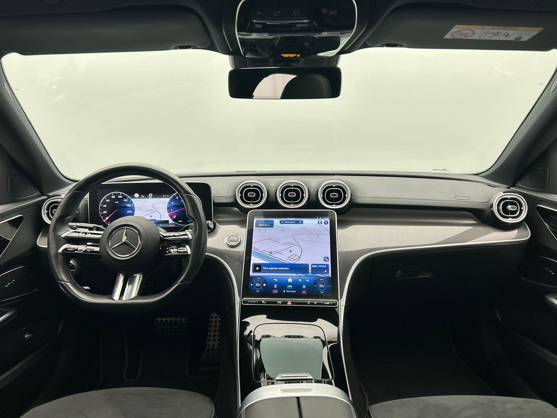Mercedes-Benz C-klasse 180 AMG Line | Pano/Dak | Burmester |, Auto's, Mercedes-Benz, Automaat, 4 cilinders, Bedrijf, Hybride Elektrisch/Benzine