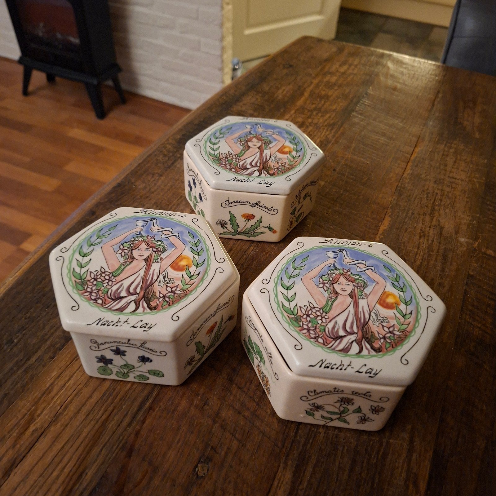3 Porseleinen  Potjes met Deksel van Corrie Ammerlaan 11x6, Ophalen of Verzenden