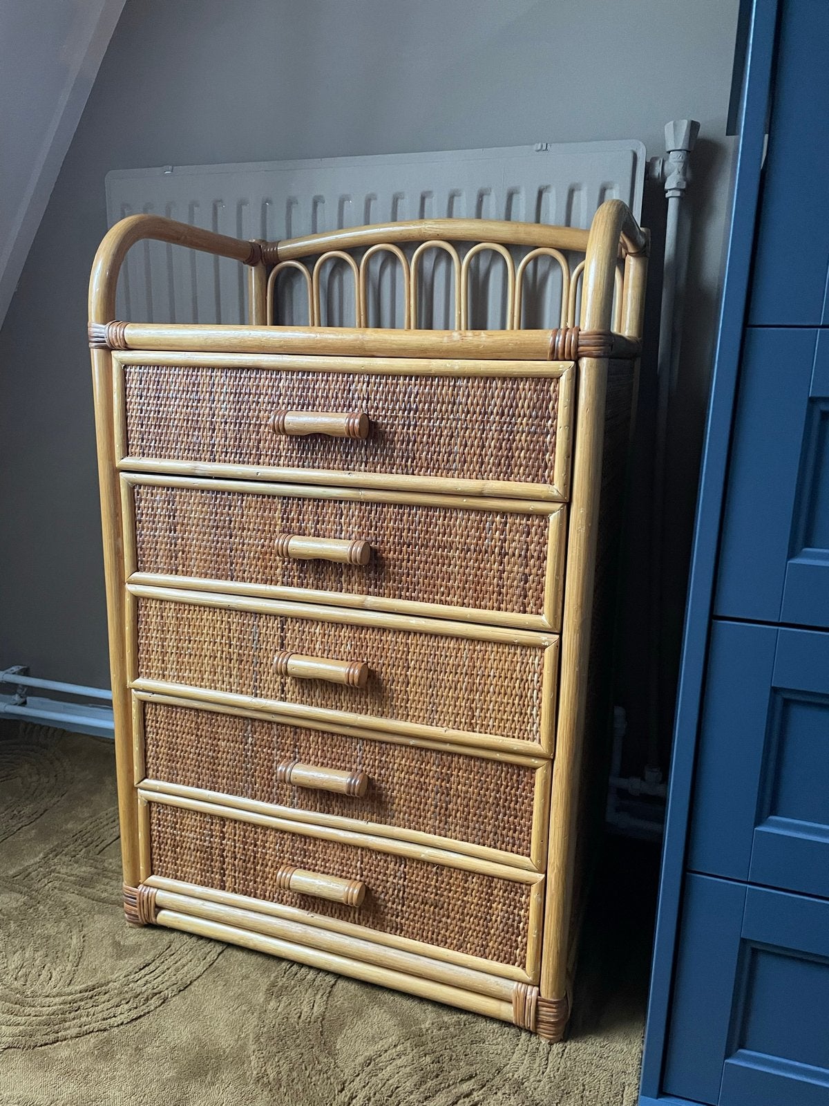 Vintage rotan ladekast met 5 laden, Huis en Inrichting, Gebruikt, 5 laden of meer, 100 tot 150 cm, 25 tot 50 cm