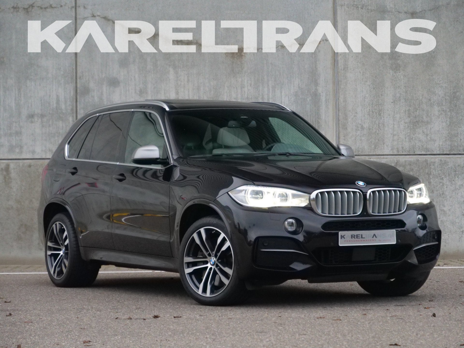 BMW X5 M50d | individual | bang&olufsen | panorama | soft-cl, Auto's, Automaat, Dealer onderhouden, 15 km/l, X5