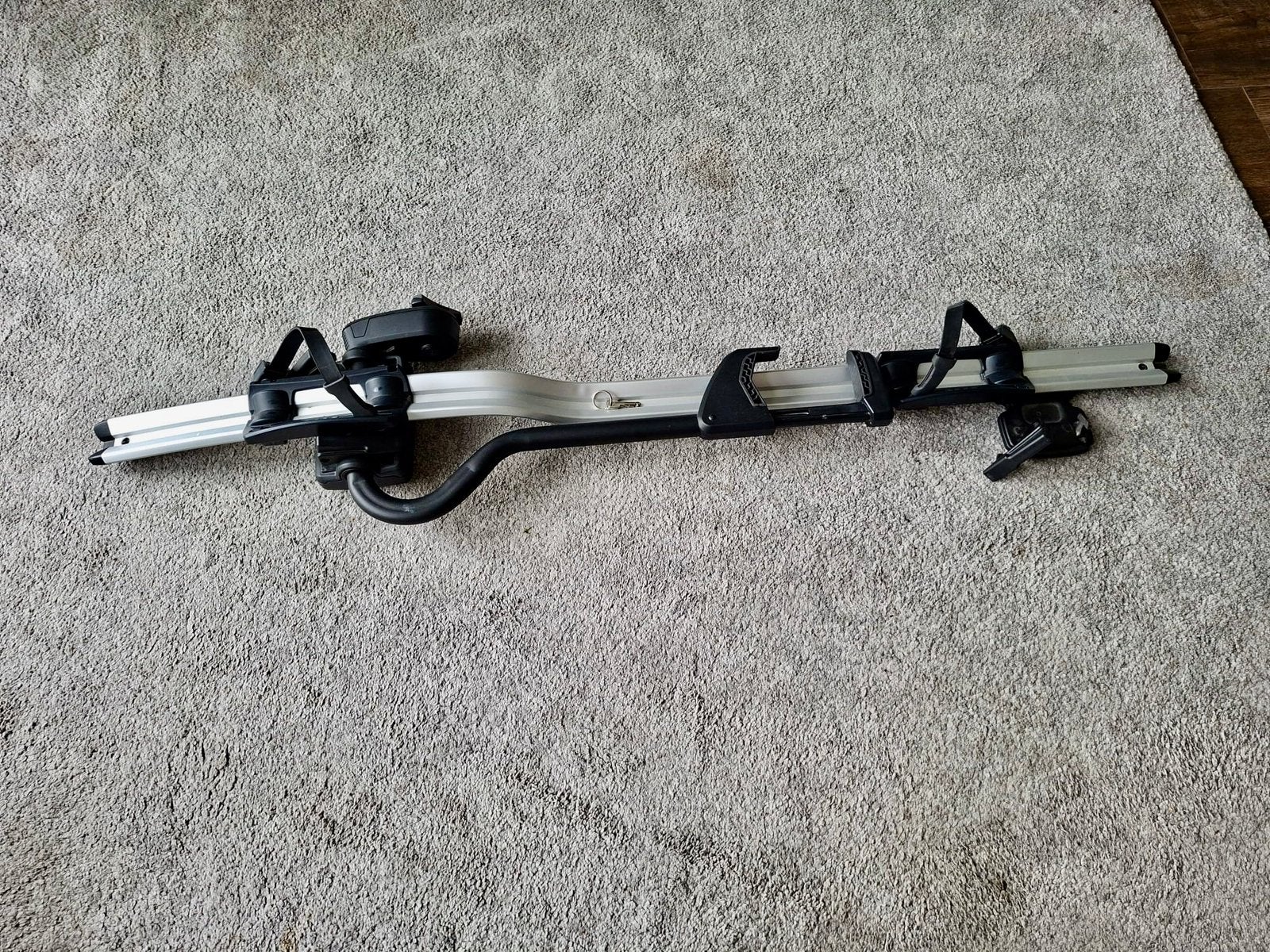 Thule ProRide dakfietsendrager Black/ Aluminium., Auto diversen, Dakdragers, Ophalen, Zo goed als nieuw