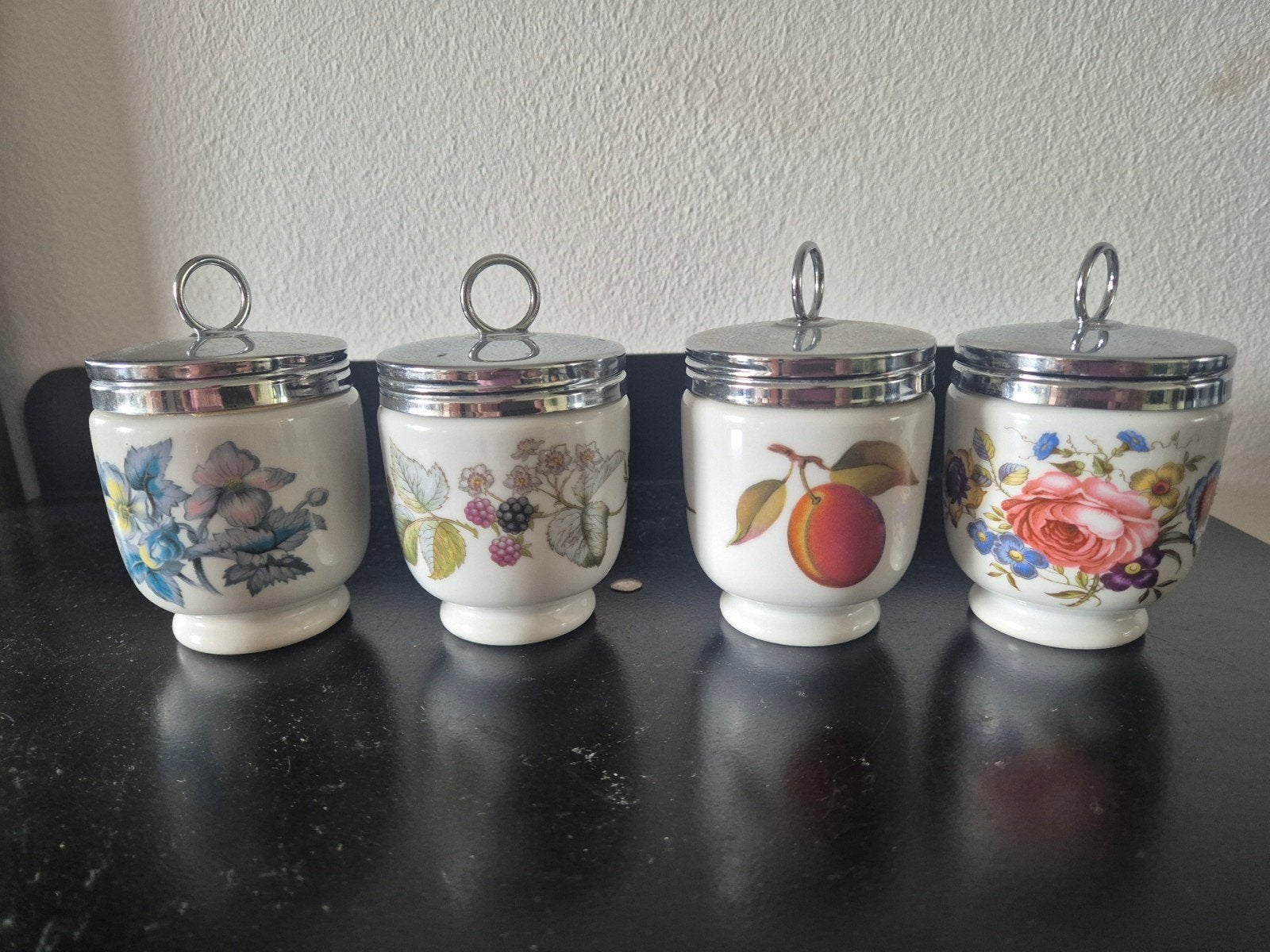Eggcodlers Royal Worchester porselein, Ophalen of Verzenden, Zo goed als nieuw, Porselein, Overige typen