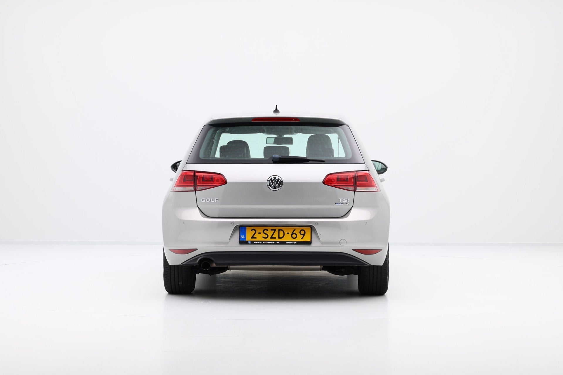 Foto 9 van Volkswagen Golf 1.2 TSI Highline 5-drs Navi|1e Eig!|Half Led