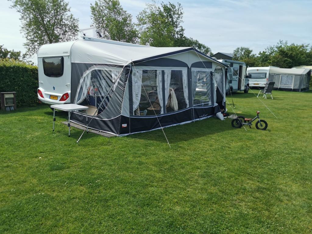 Walker Pioneer All Season z.g.a.n! + NIEUWE Patio luifel!, Caravans en Kamperen, Ophalen, Zo goed als nieuw