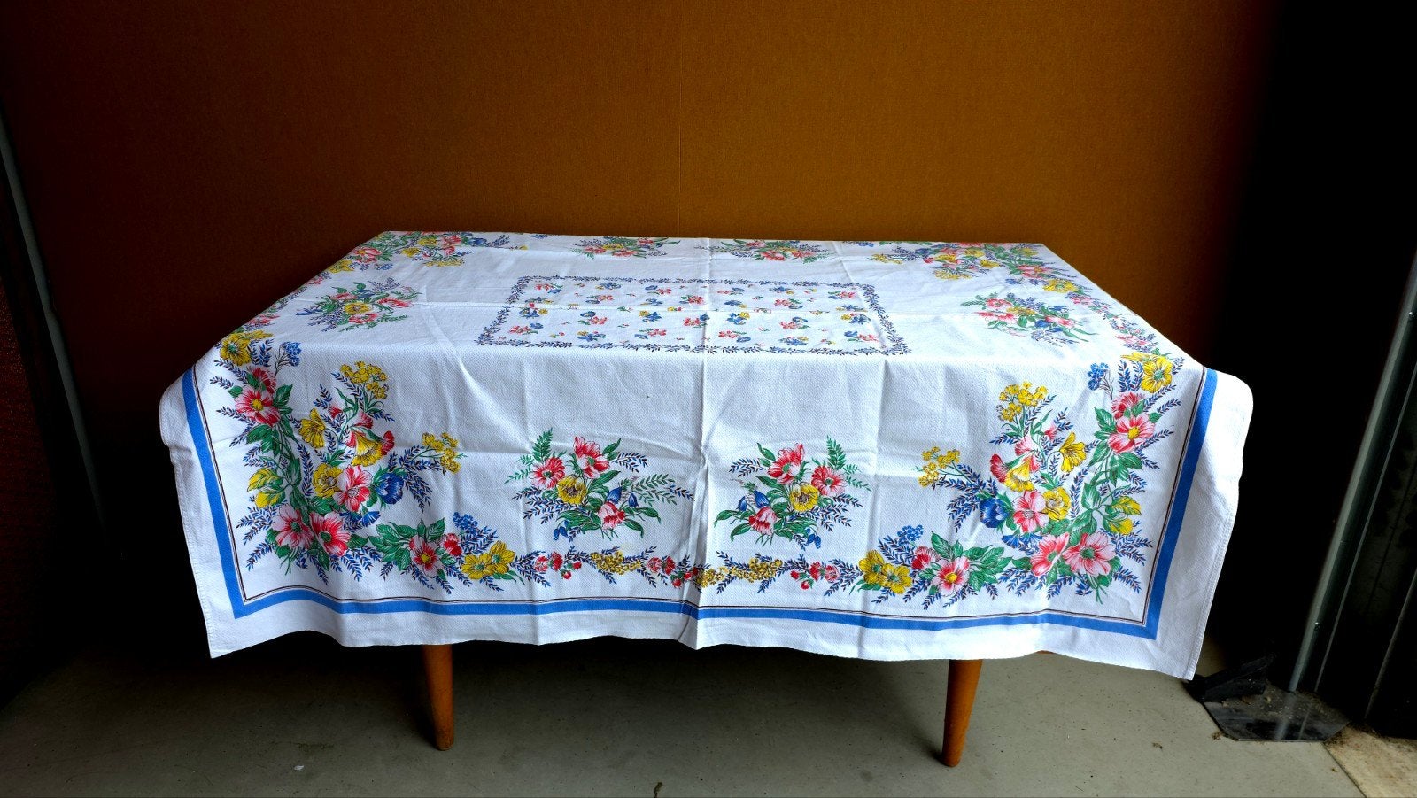 Vintage Katoenen Tafellaken met Bloemmotief - Jaren '70, Gebruikt, 125 cm, Vintage, Ophalen of Verzenden