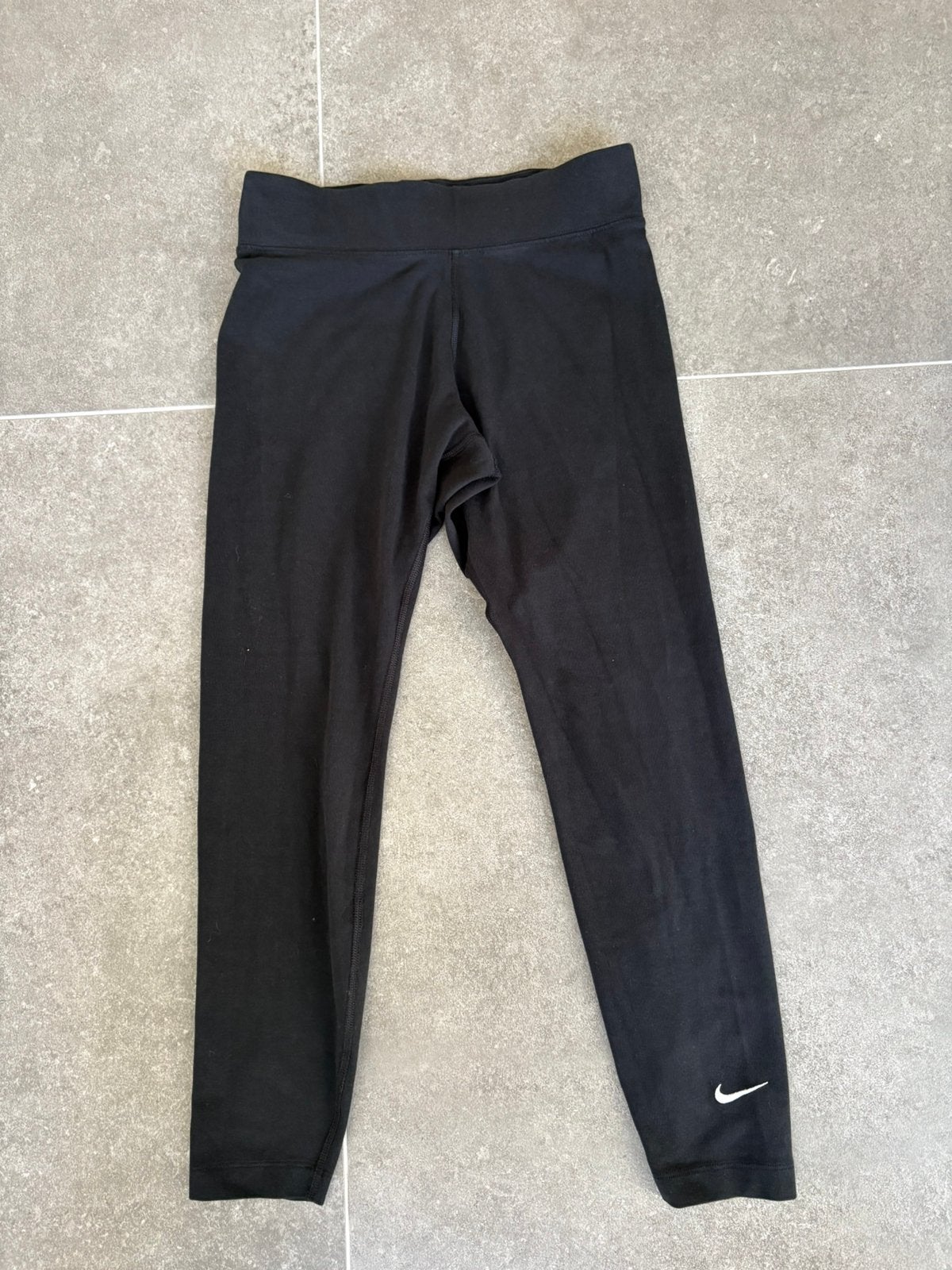 Driekwart legging Nike zwart maat S, Ophalen of Verzenden, Zo goed als nieuw, Maat 36 (S), Zwart