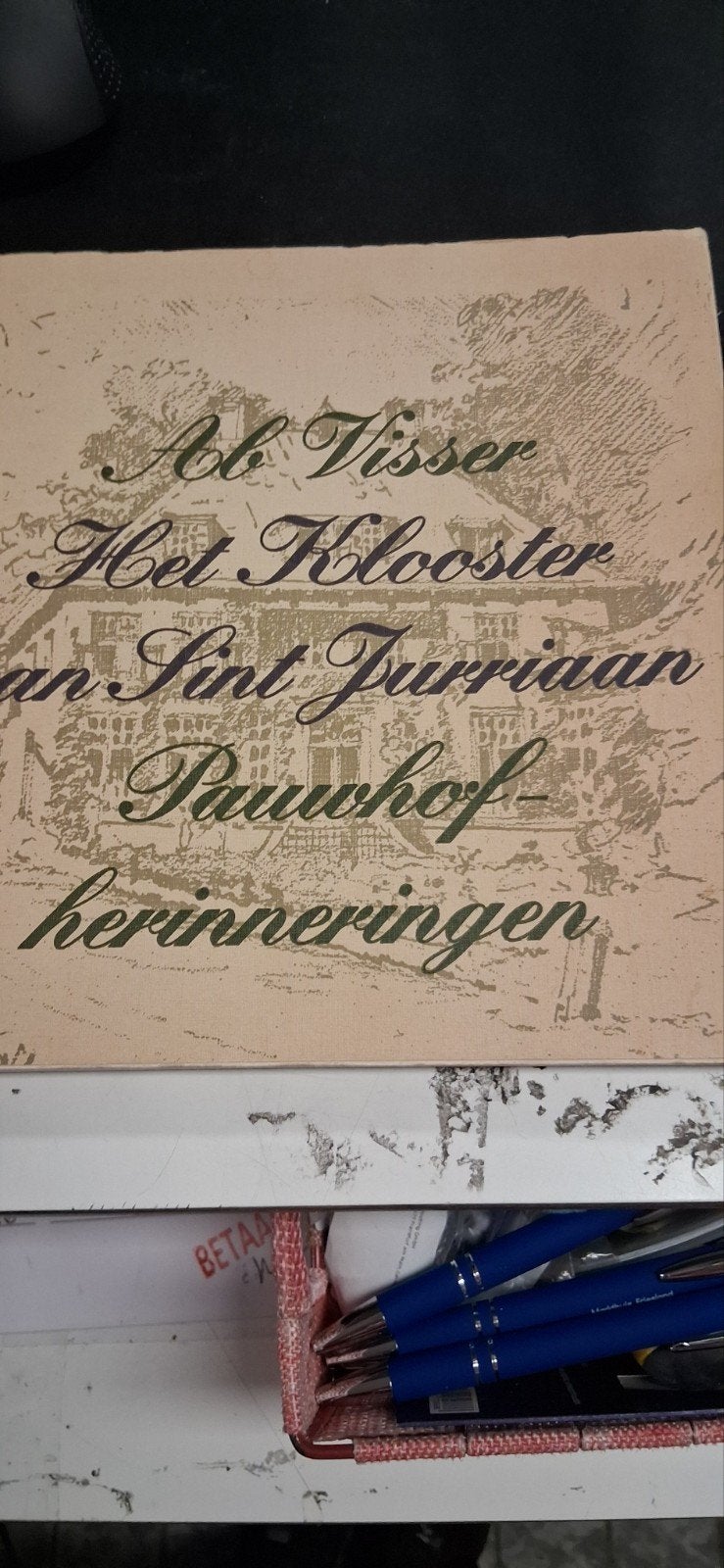 Het Klooster van Sint Jurriaan - Pauwhof Herinneringen, Ophalen of Verzenden, Zo goed als nieuw, Ab Visser
